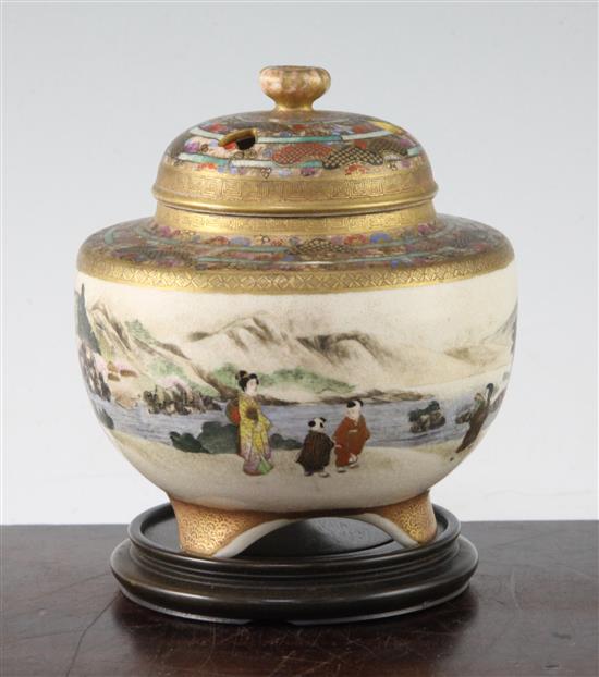 A Japanese Satsuma circular koro and cover, early 20th century, width 11cm